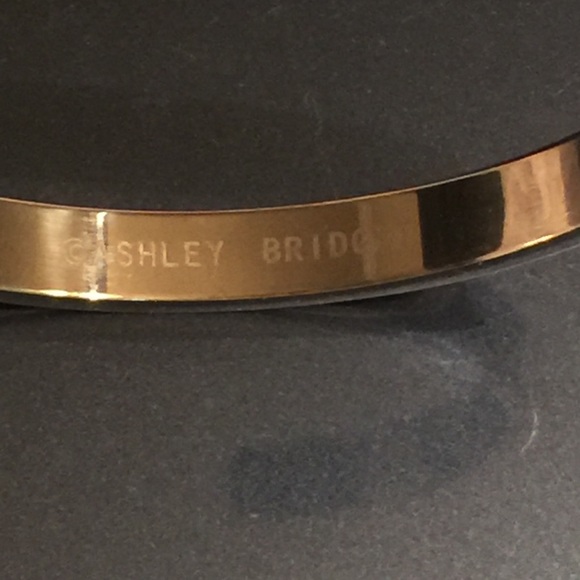 Ashley Bridget hair band tie bracelet keeper - Picture 5 of 8